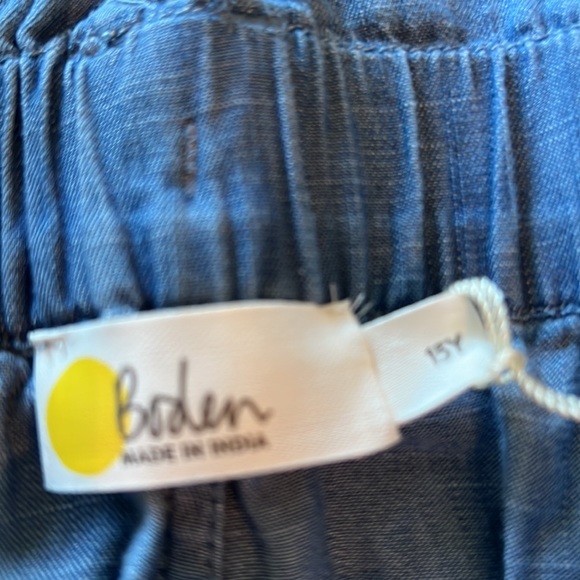 NWT. Mini Boden Chambray elastic ankle pants. - Picture 3 of 5